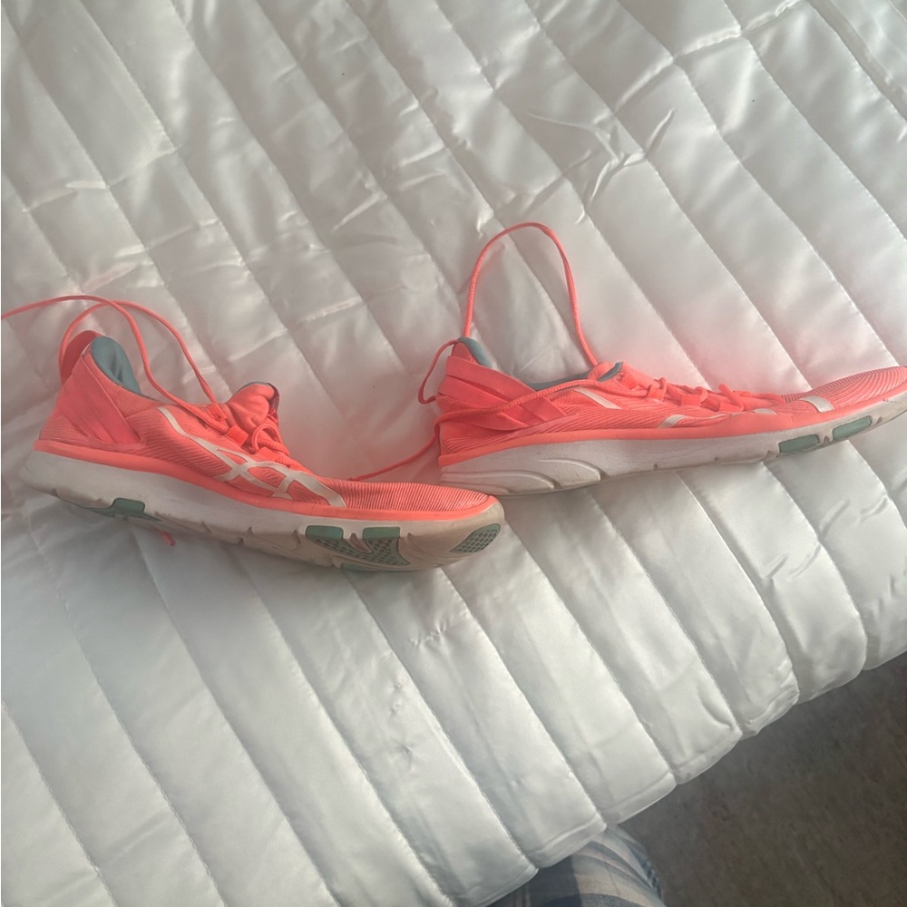 ASICS sneakers - Picture 9 of 9